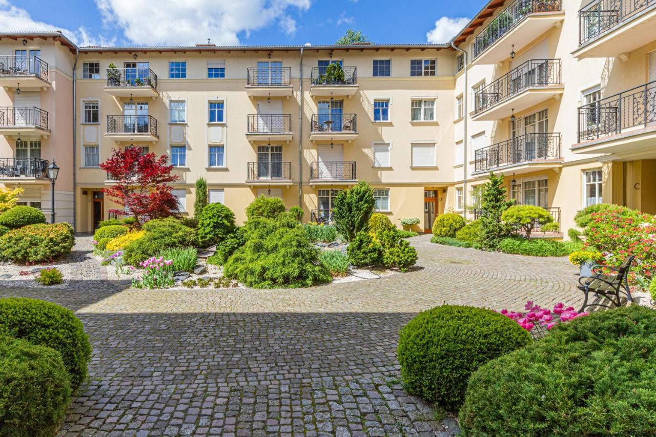 Patio Mare Sopot With Free Garage Parking By Noclegi Renters Екстер'єр фото